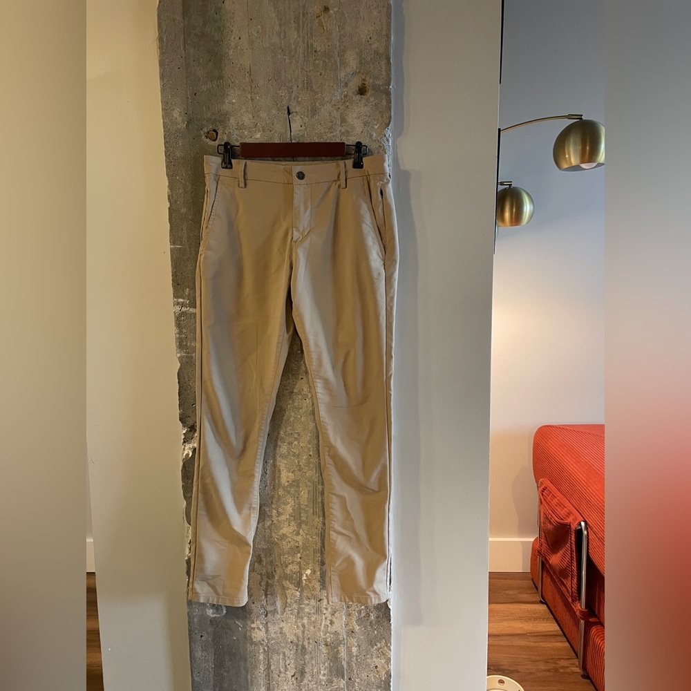 Men's Tan Chino Pants